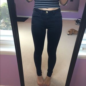 BLACK AMERICAN EAGLE JEGGINGS